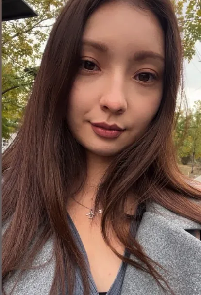 Ms Aida, преподаватель английского языка JUST SPEAK IT