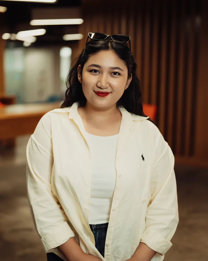 Ms Dayana, преподаватель английского языка JUST SPEAK IT