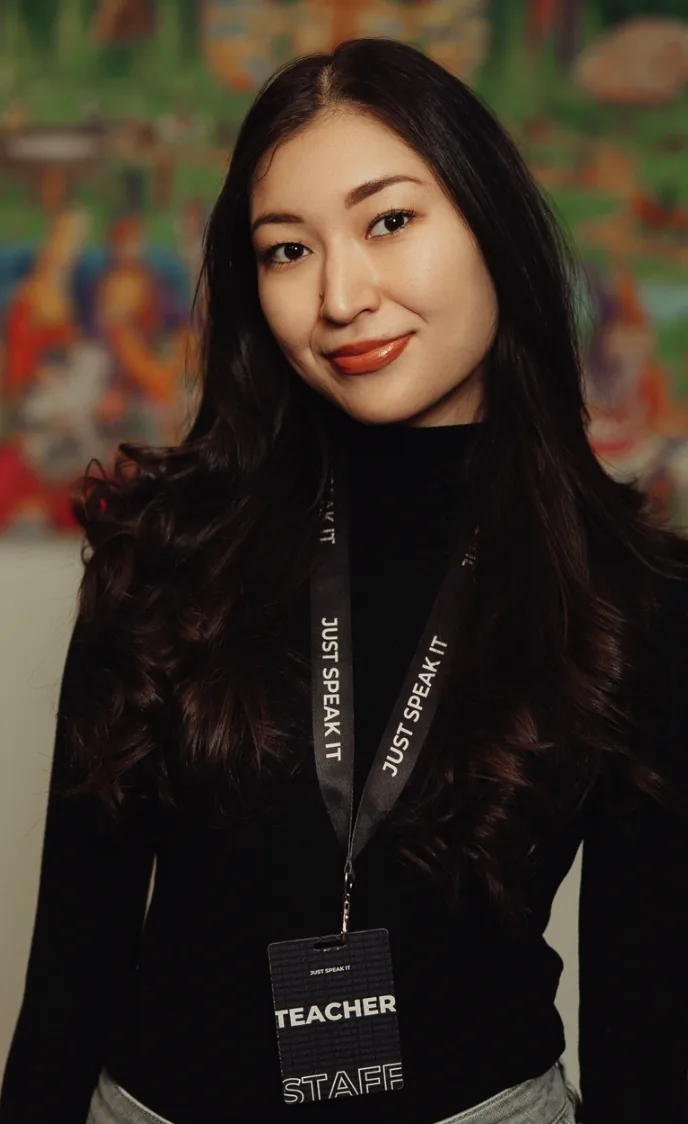Ms Samira, преподаватель английского языка JUST SPEAK IT