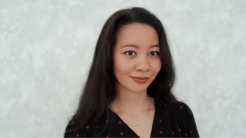 Abdrakhmanova Dinara, преподаватель английского языка JUST SPEAK IT